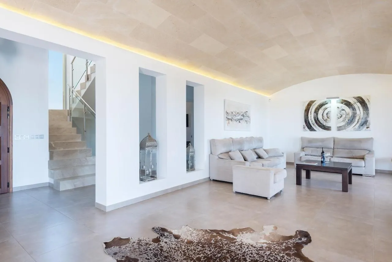 New! Villa Calonge